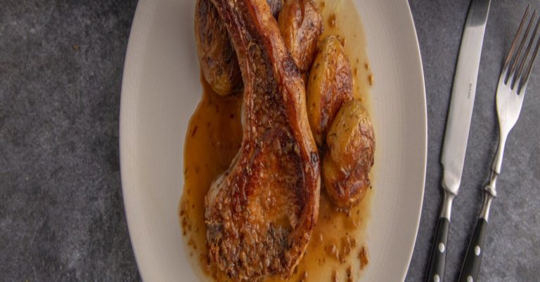 Côtelette de Porc à la poêle moelleuse et gourmande – Planète Recettes