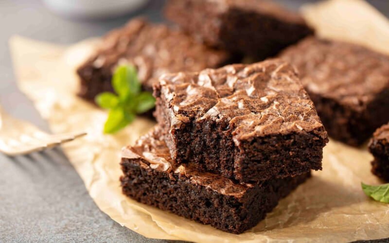 Recette facile de brownies au chocolat noir moelleux et savoureux
